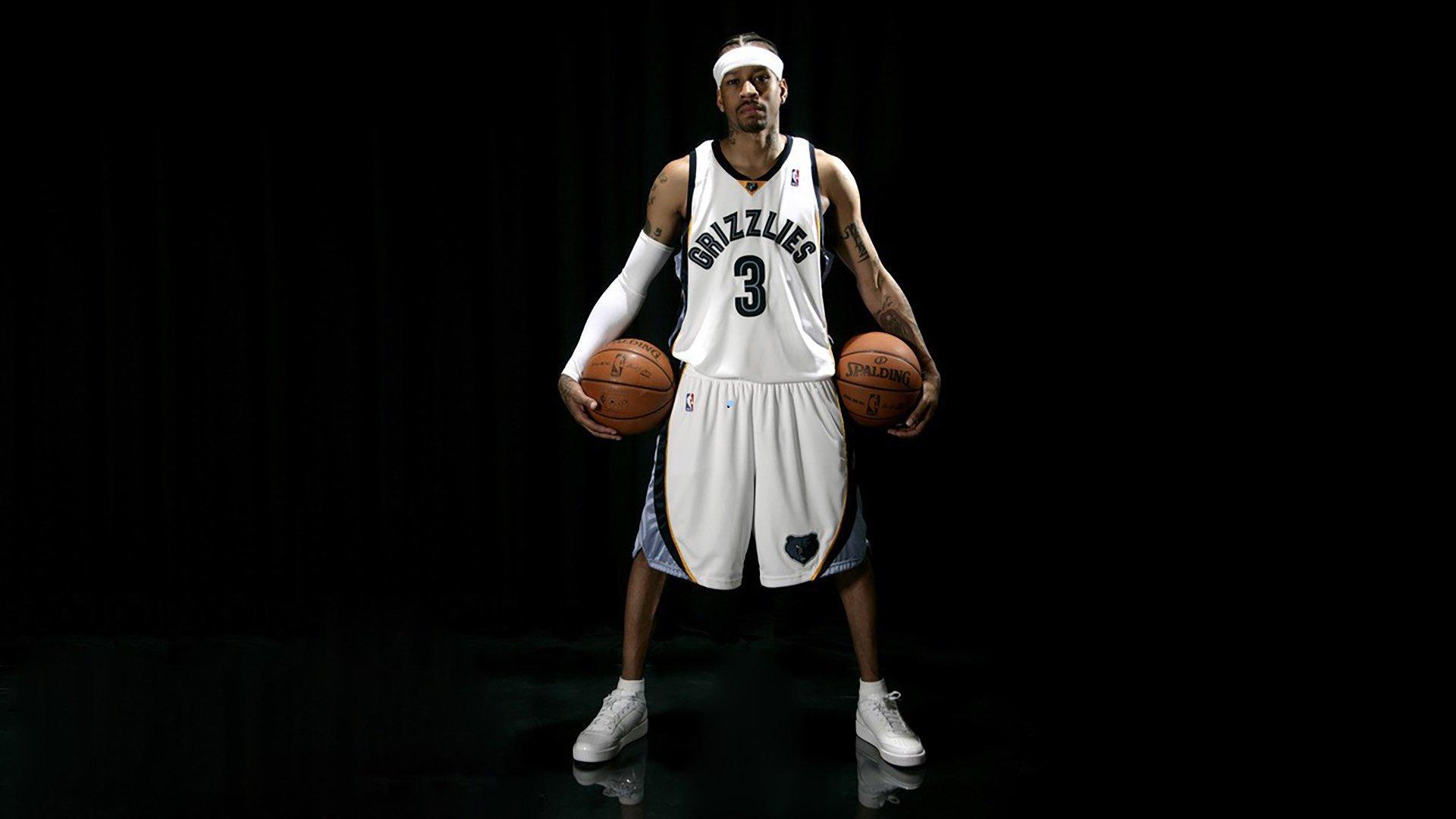 【开云集团】布鲁克斯独得25分助太阳击败马刺 比分定格111-102