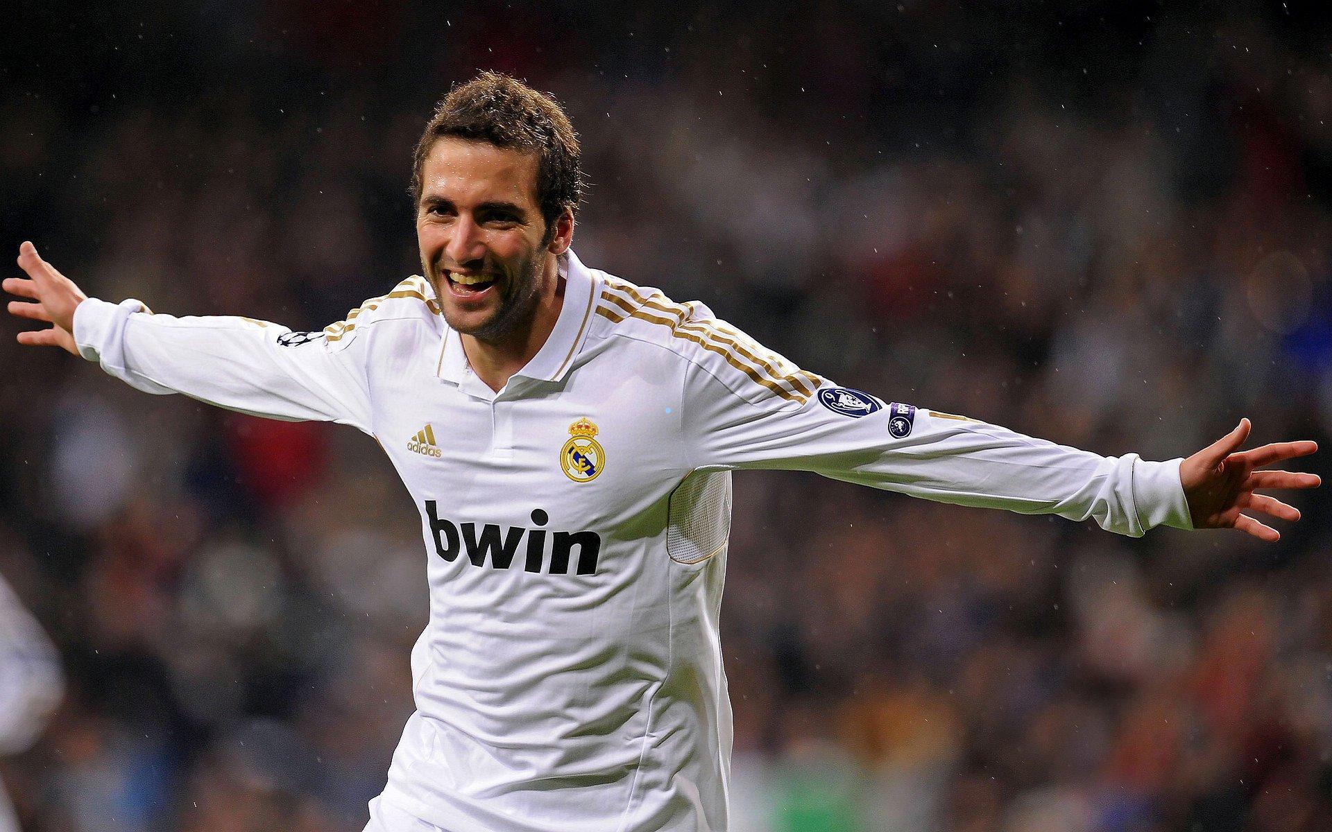 阿莫林揭示青训核心，谨慎前行，直言不讳